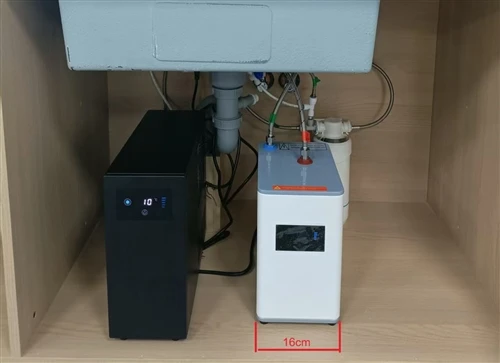 ¿Qué tamaño de tanque de agua hirviendo se adapta a su cocina?